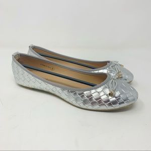 Refresh Women’s Silver Metallic Basketweave Flats